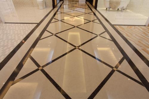 拋光磚是什么？有什么優(yōu)缺點(diǎn)？如何選購(gòu)好的拋光磚？