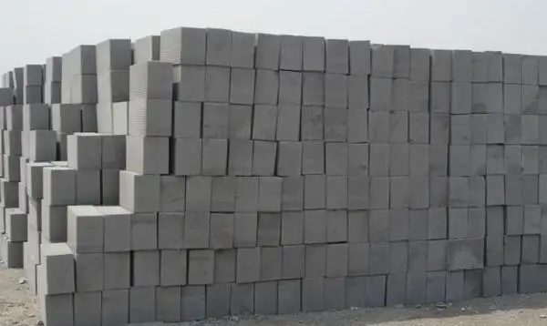 農(nóng)村自建房，泡沫磚的特點(diǎn)。