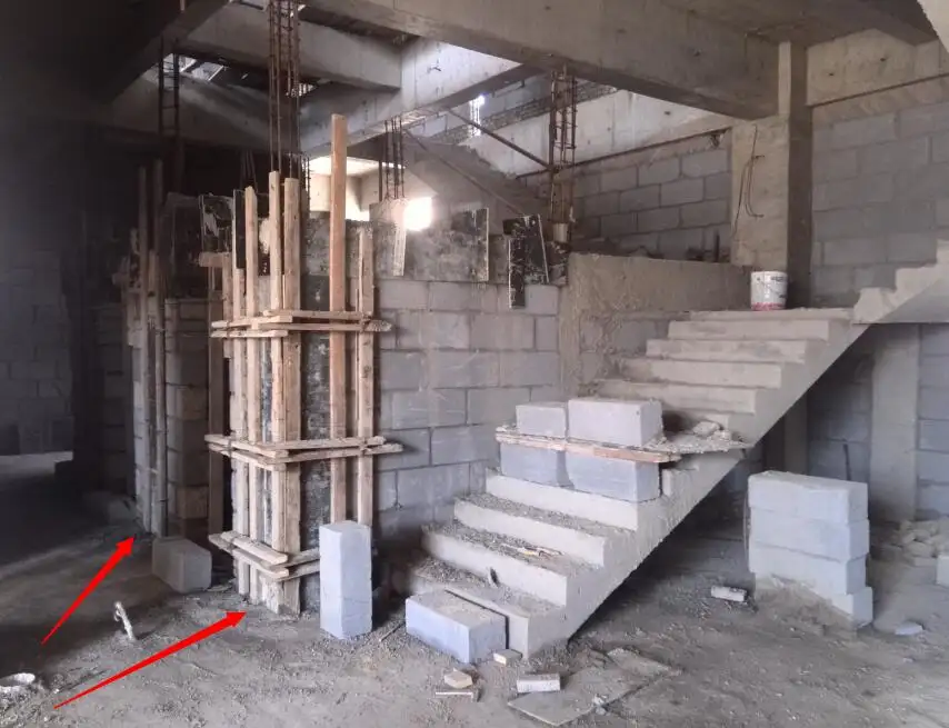 農(nóng)村別墅建設(shè)中如何區(qū)分獨立柱和構(gòu)造柱