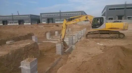 對于農(nóng)村自建房屋，必須注意土方回填